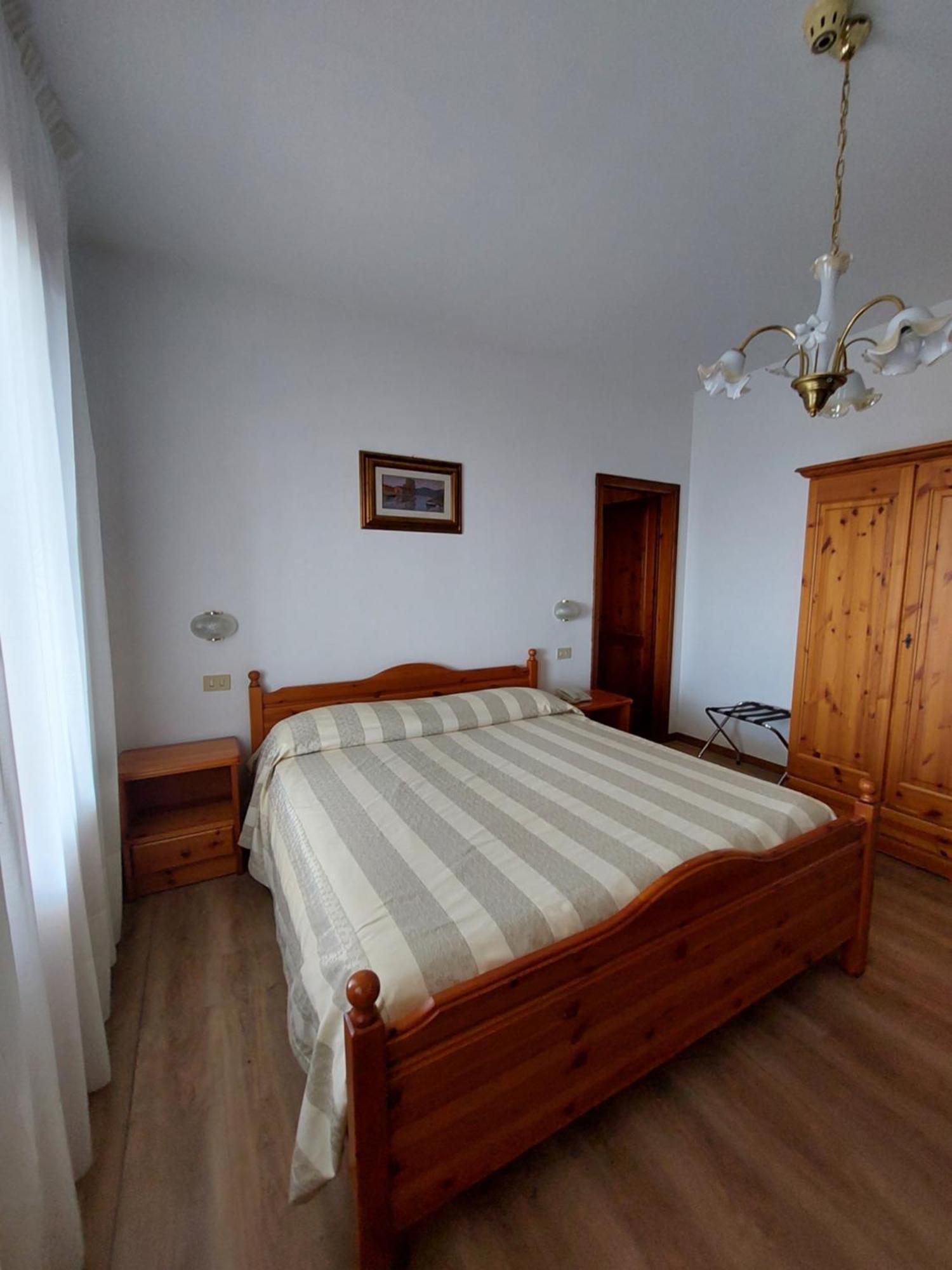 Albergo Alla Pineta Montebelluna Exterior foto